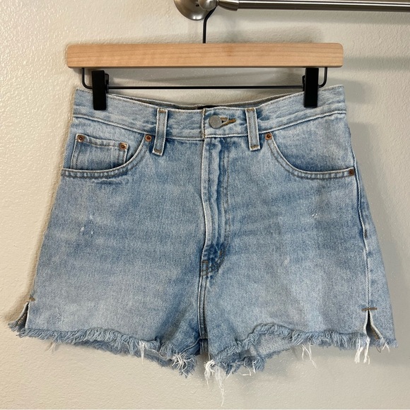 BDG Girlfriend High-Rise Denim Shorts Size 27 - Picture 1 of 6